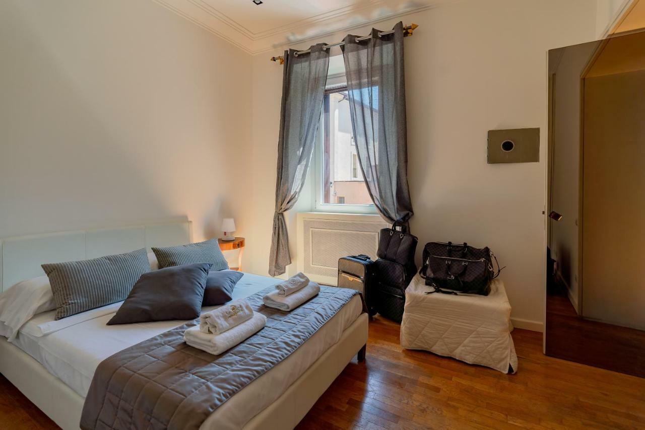 Rhome Trevi 로마 외부 사진